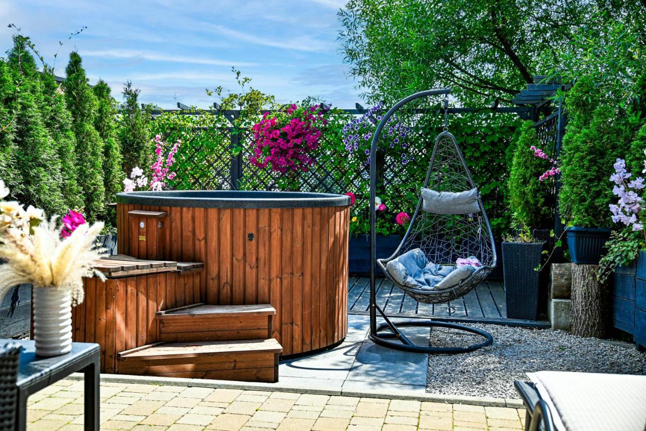 Domek W Gorach - Prywatne Jacuzzi, Sauna, Grota Solna - Panorama Chelm Ski&Spa Мишлєніце Екстер'єр фото